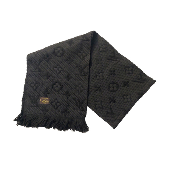 Louis Vuitton LV Monogram Logomania Black-on-Black Scarf Pre-Owned $635 - Picture 2 of 10